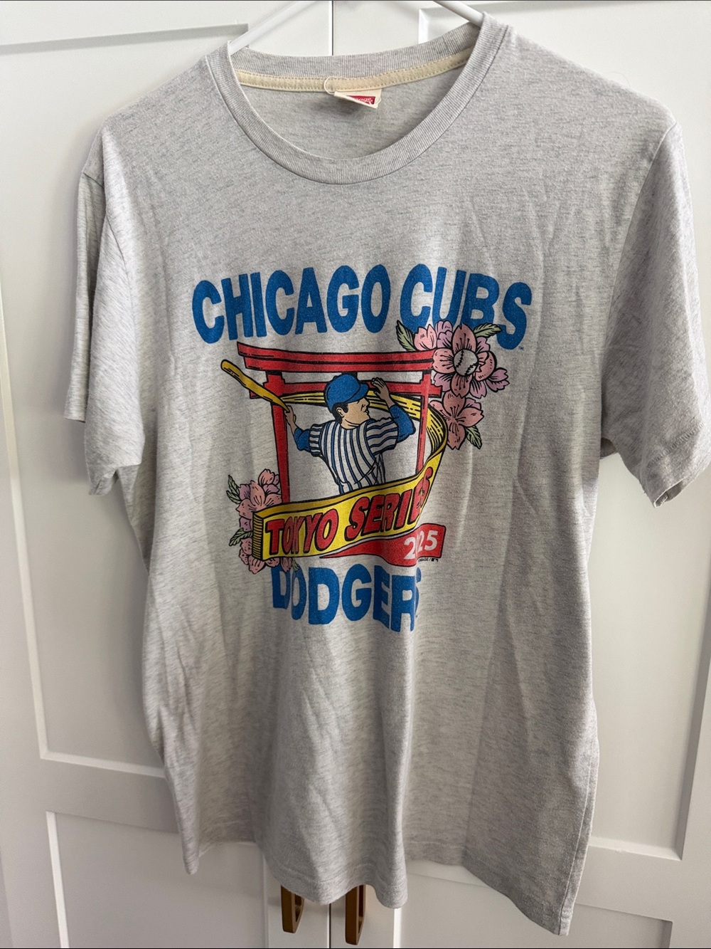 HOMAGE Gray Chicago Cubs x Dodgers Tokyo Series Graphic Tee with Blue Print